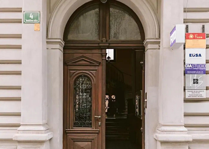 Fluxus Hostel